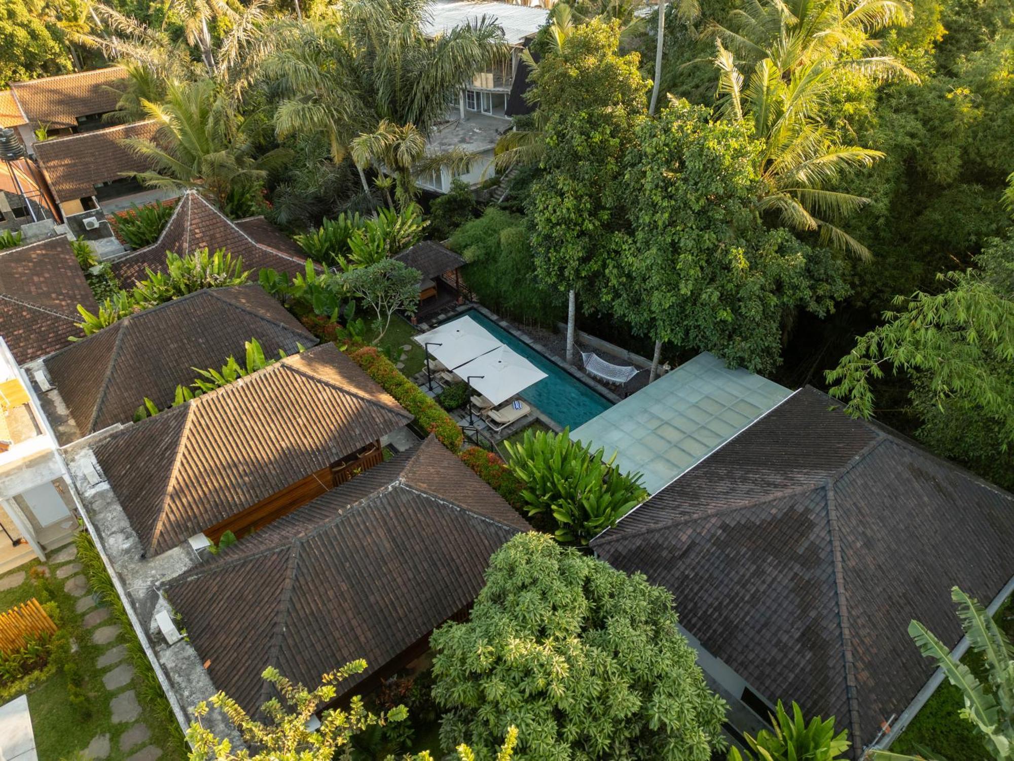 Rumanero Bunglows Ubud Buitenkant foto